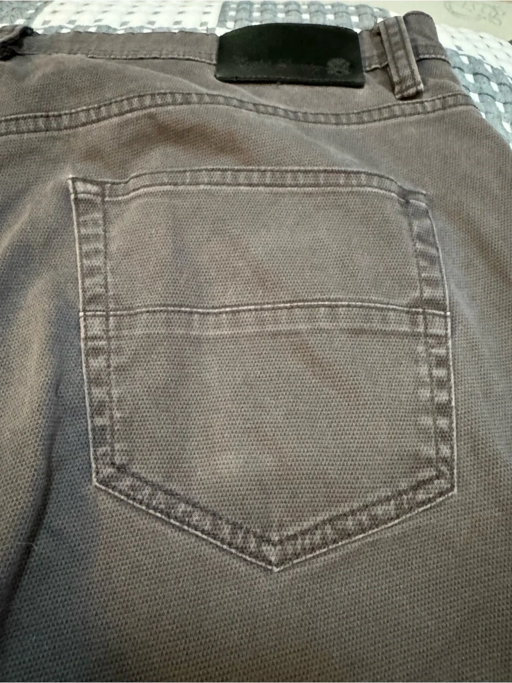 English Laundry Men's Straight Jeans in Charcoal 36x30 Distressed Wash